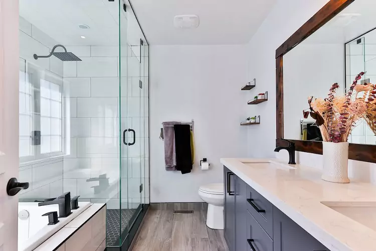 Essential Bathroom Remodeling Tips