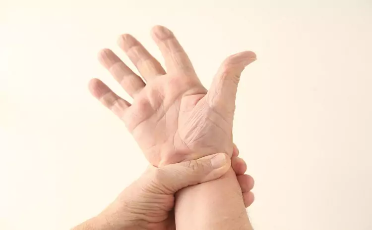 4 Types of Hand Pain You Shouldn’t Ignore According to the Hand Pain Chart